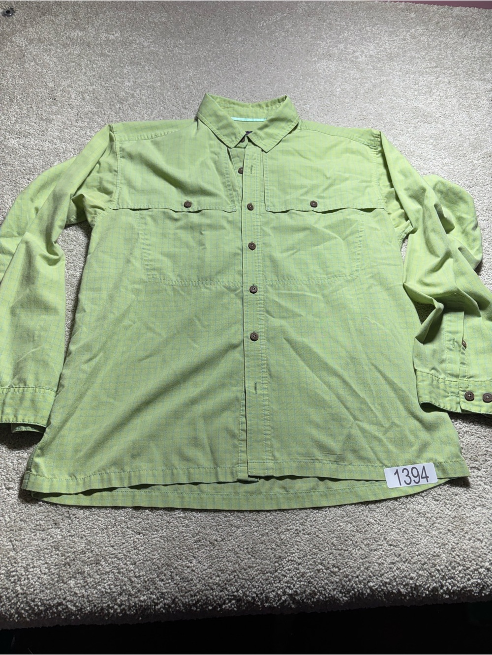 Patagonia Men's Long Sleeve Button‎ Up Polyester Sz Medium Green Shirt